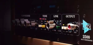 UAD API 2500 Bus Compressor