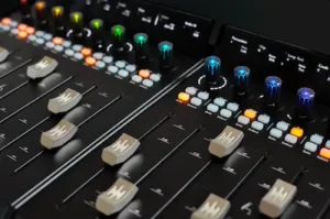 Asparion D700 Rack used for tactile automation and hands-on DAW mixing