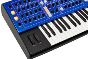 Groove Synthesis 3rd Wave Terminal patch editor showing oscillator parameters, envelopes, and modulation controls
